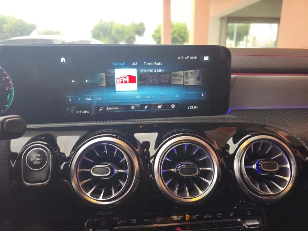 mercedes-benz-cla-2021-hibrido-1332cc
