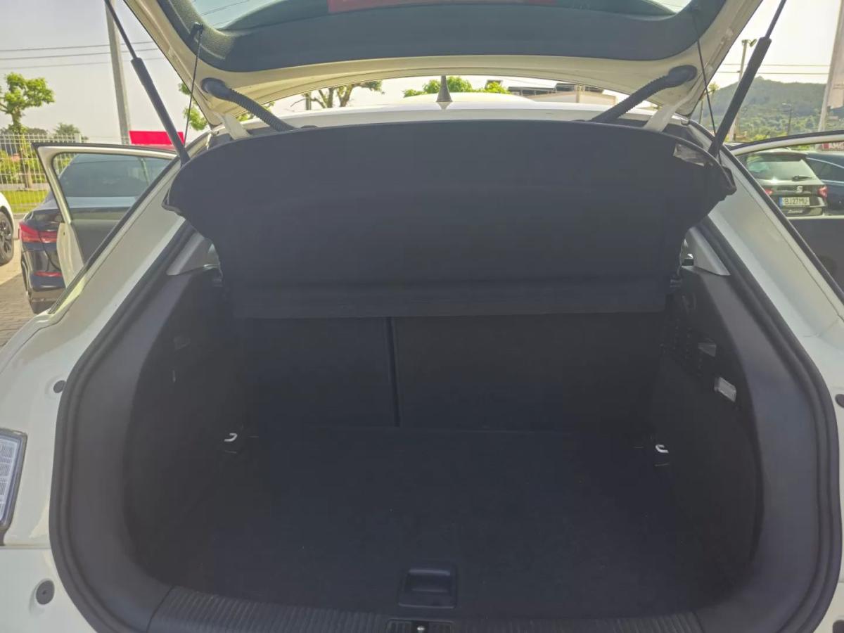audi-a1-2011-gasolina-1197cc
