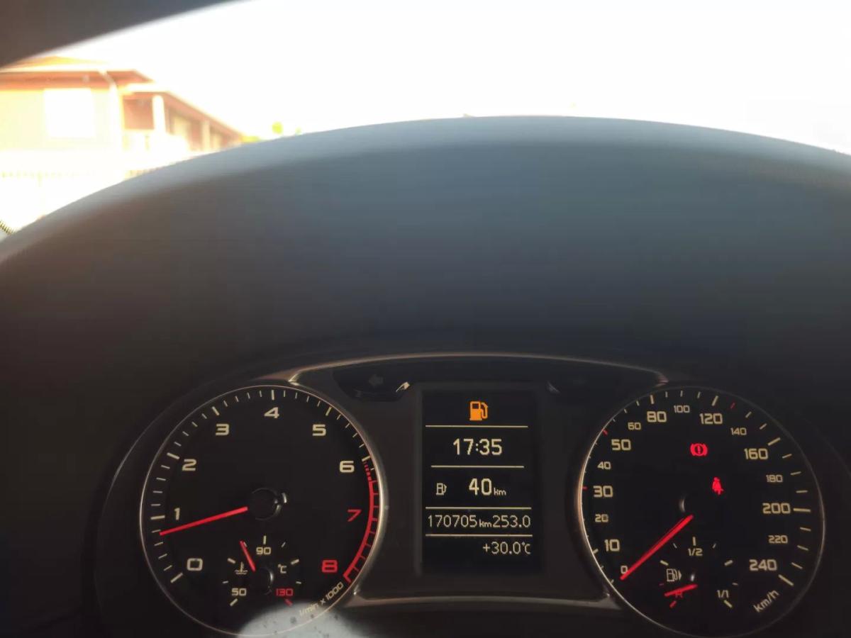 audi-a1-2011-gasolina-1197cc