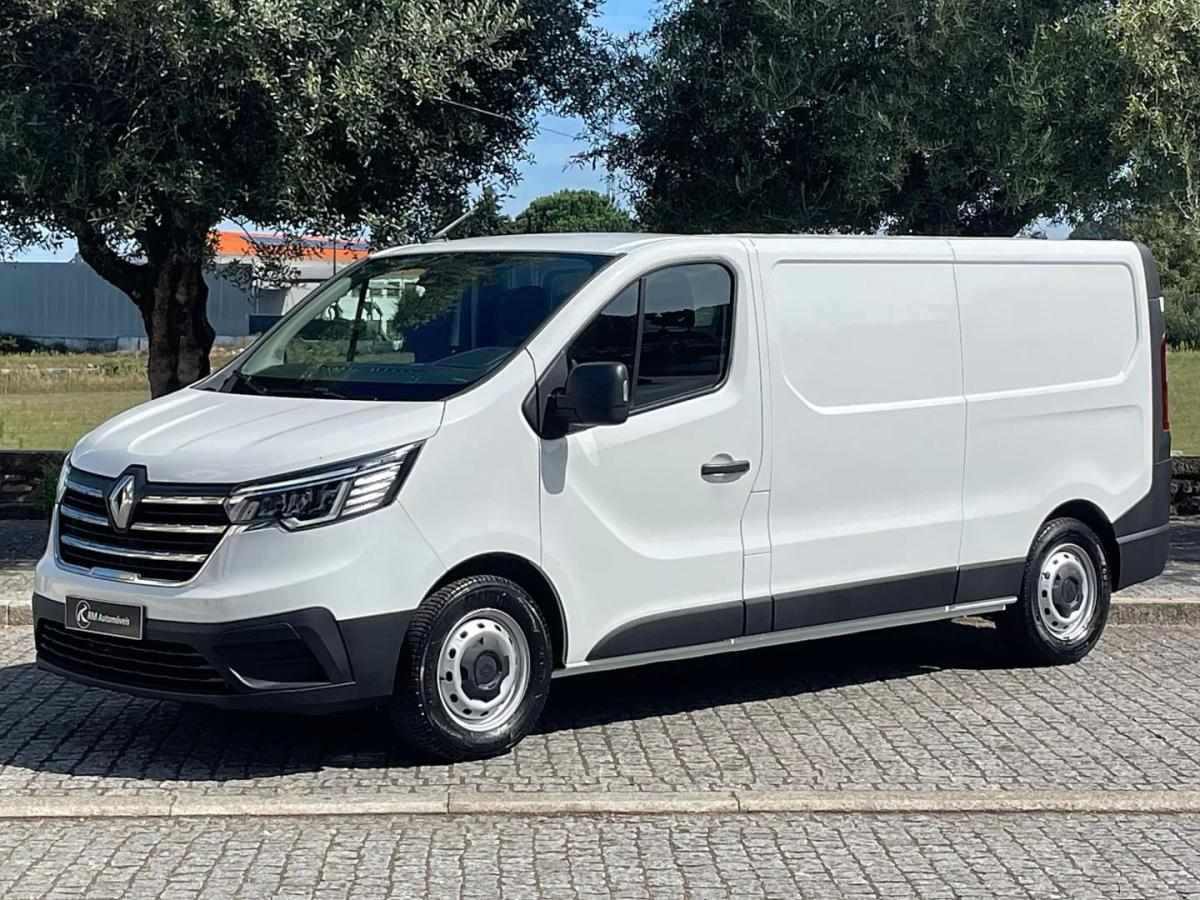 renault-trafic-2023-diesel-1997cc