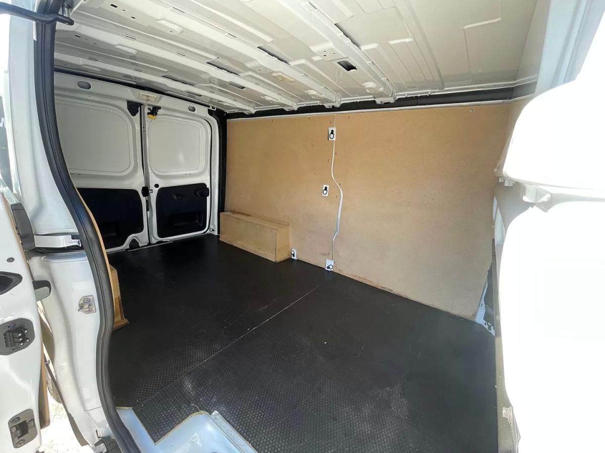 renault-trafic-2023-diesel-1997cc