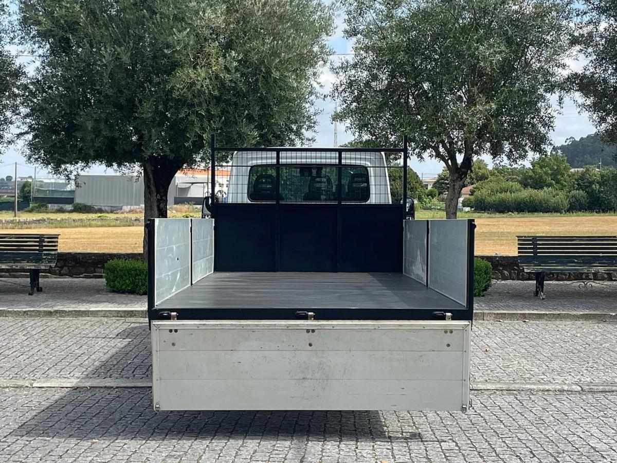 iveco-daily-2022-diesel-2998cc