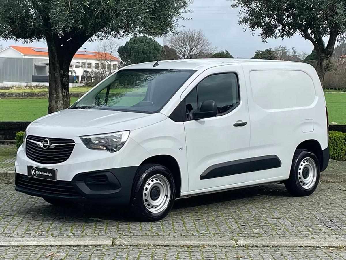 opel-combo-van-2022-diesel-1499cc