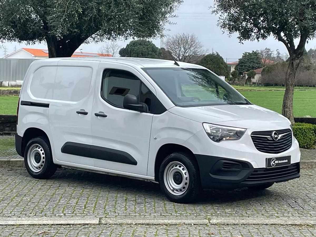 opel-combo-van-2022-diesel-1499cc