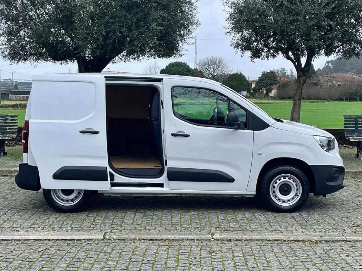 opel-combo-van-2022-diesel-1499cc