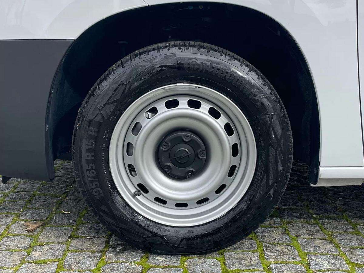 opel-combo-van-2022-diesel-1499cc