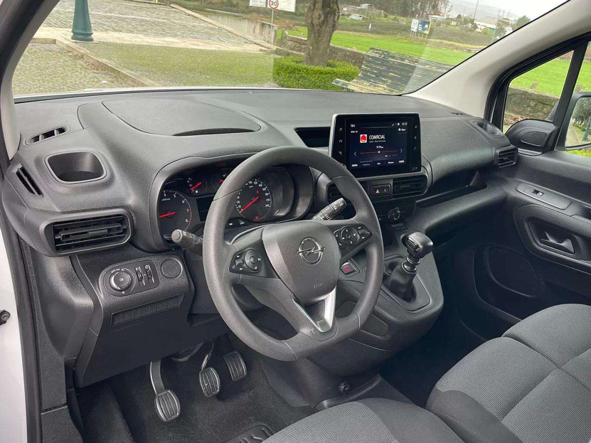 opel-combo-van-2022-diesel-1499cc