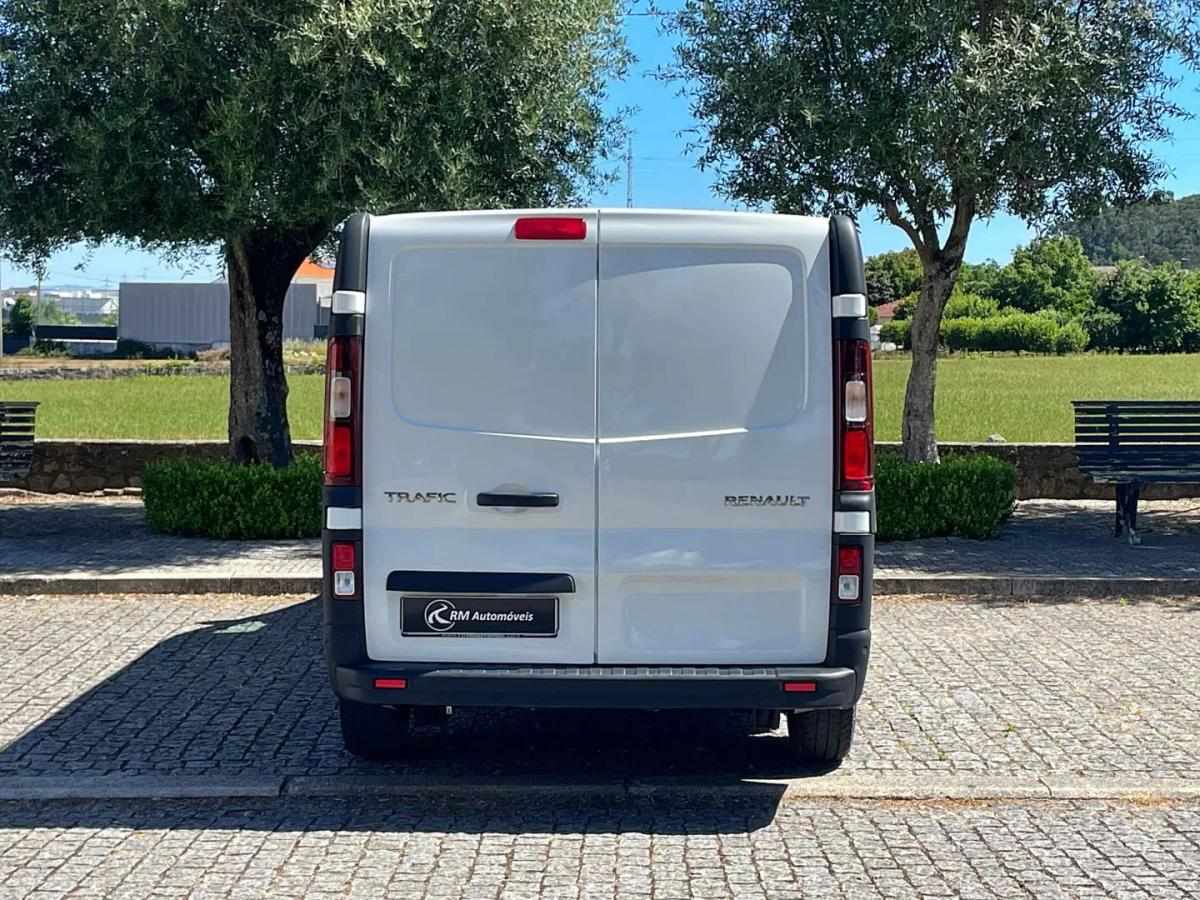 renault-trafic-2022-diesel-1997cc
