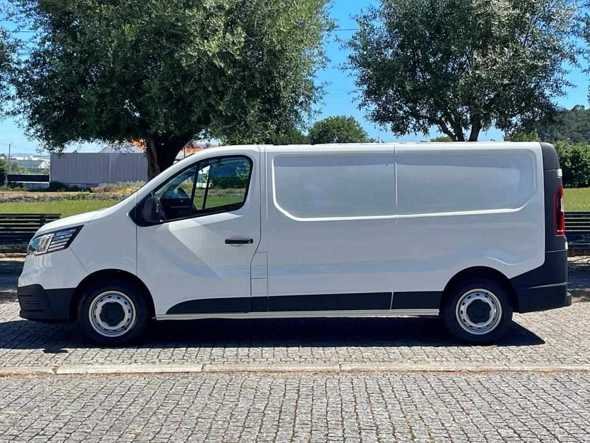 renault-trafic-2022-diesel-1997cc