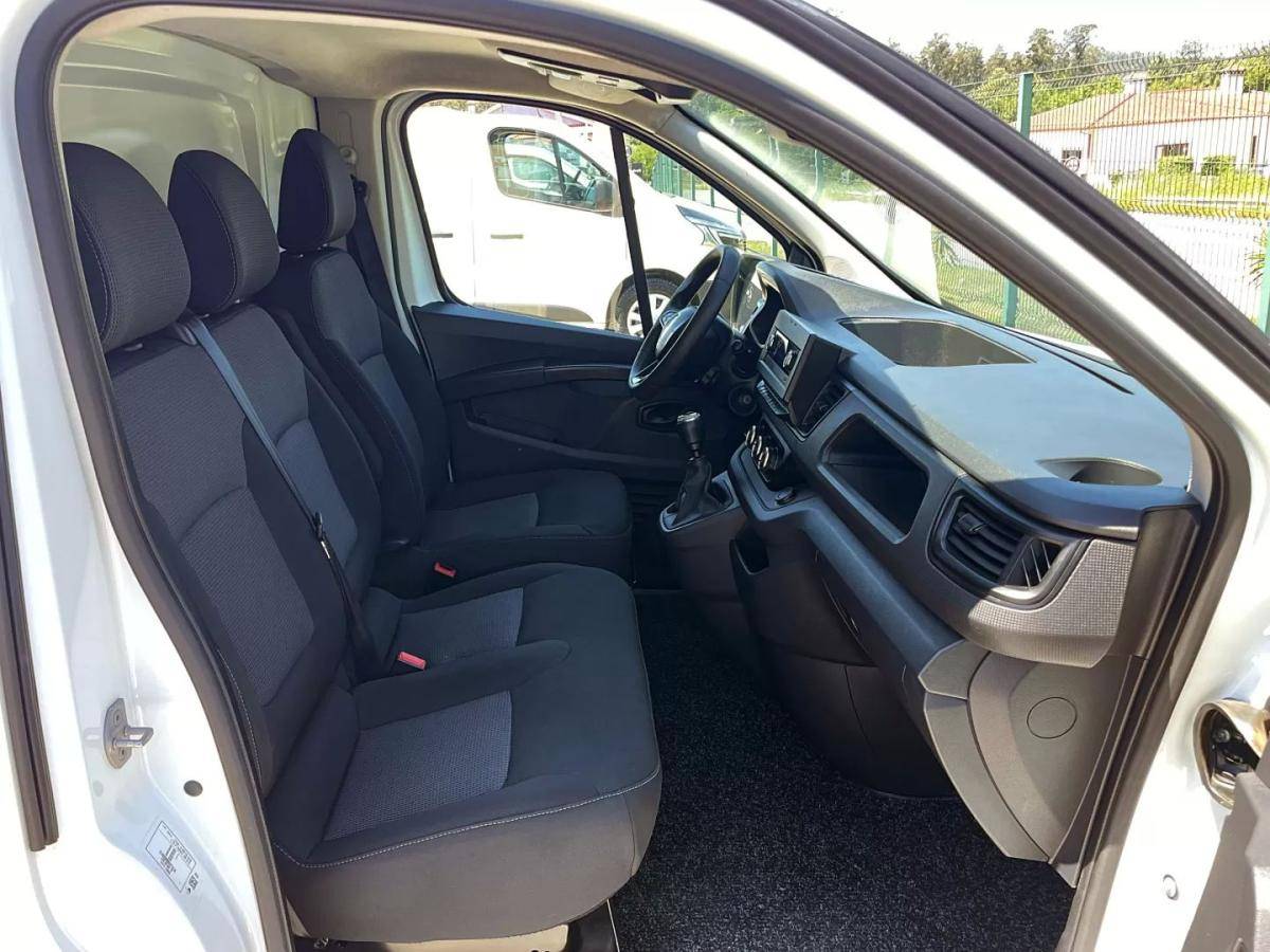 renault-trafic-2022-diesel-1997cc