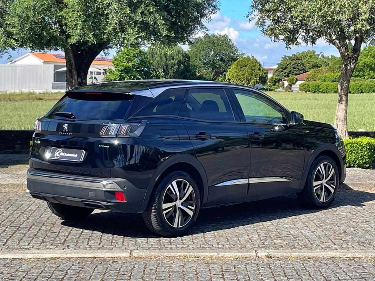 peugeot-3008-2023-hibrido-1598cc