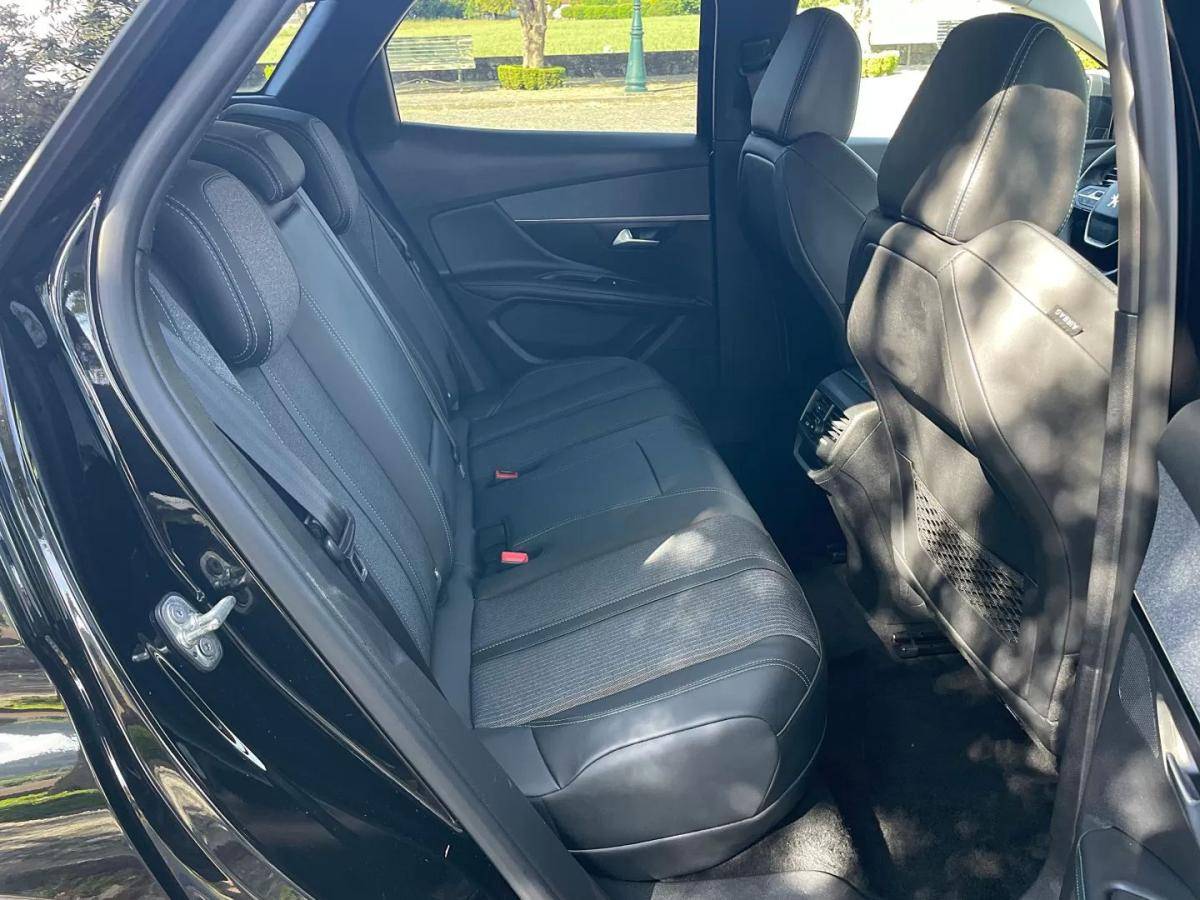 peugeot-3008-2023-hibrido-1598cc