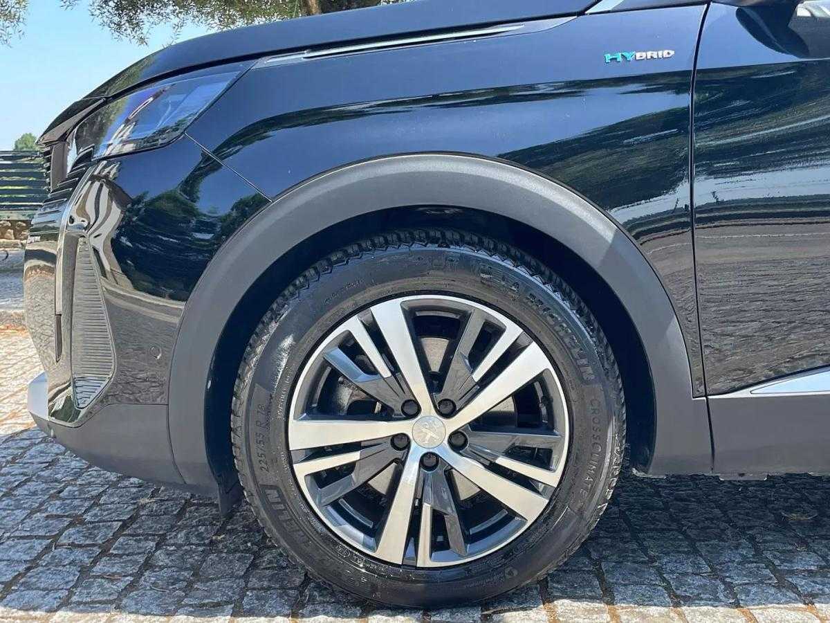 peugeot-3008-2023-hibrido-1598cc