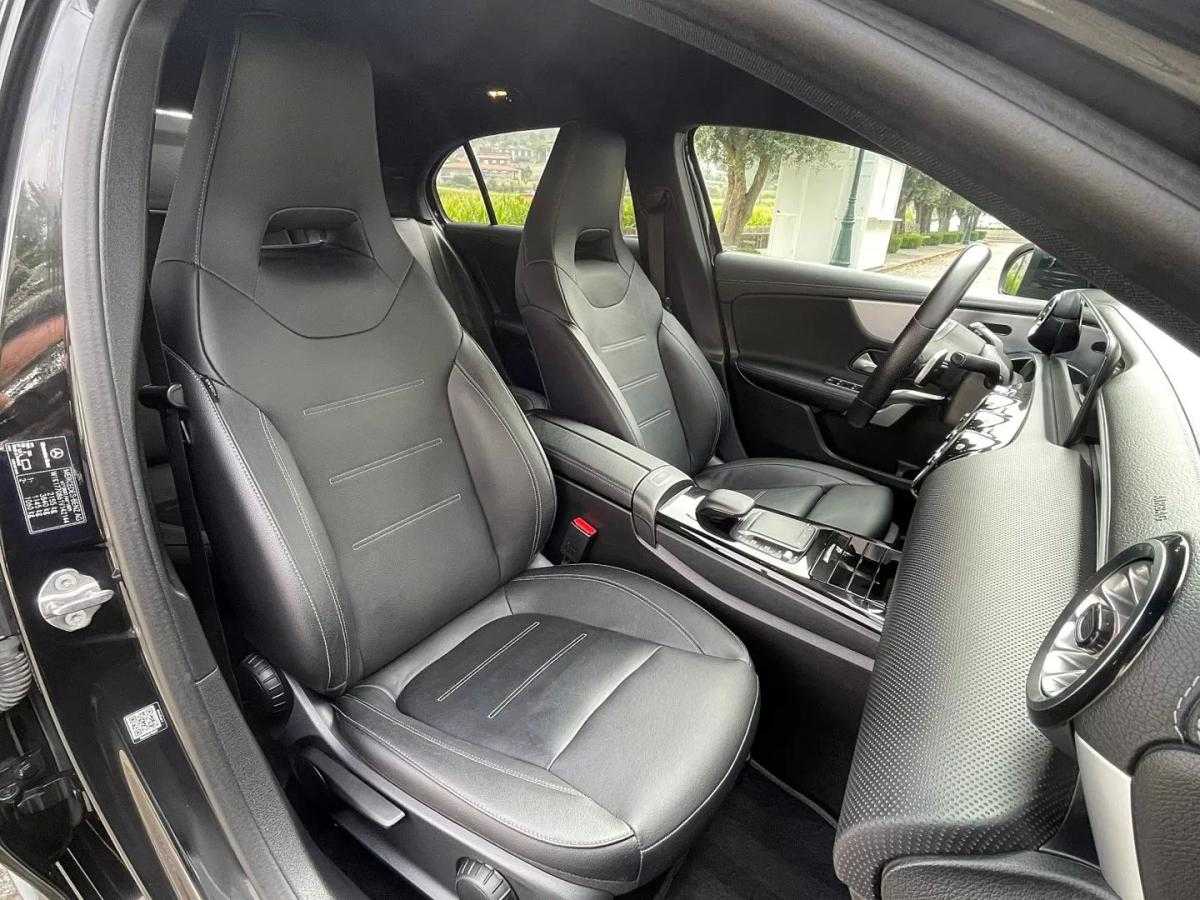 mercedes-benz-classe-a-2022-hibrido-1332cc