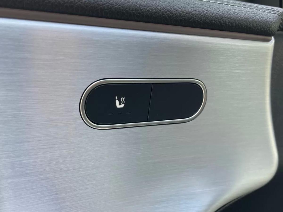 mercedes-benz-classe-a-2022-hibrido-1332cc