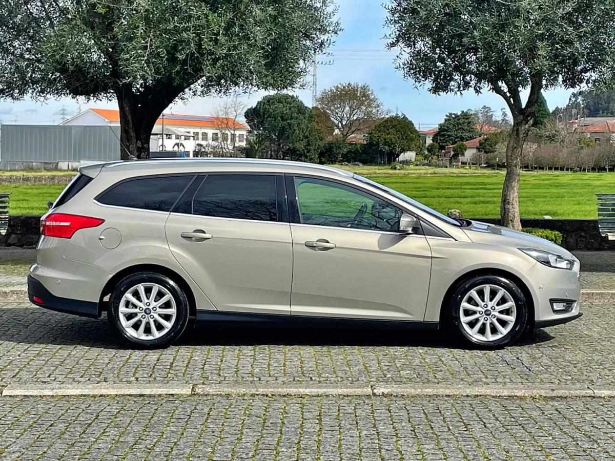 ford-focus-sw-2017-diesel-1499cc