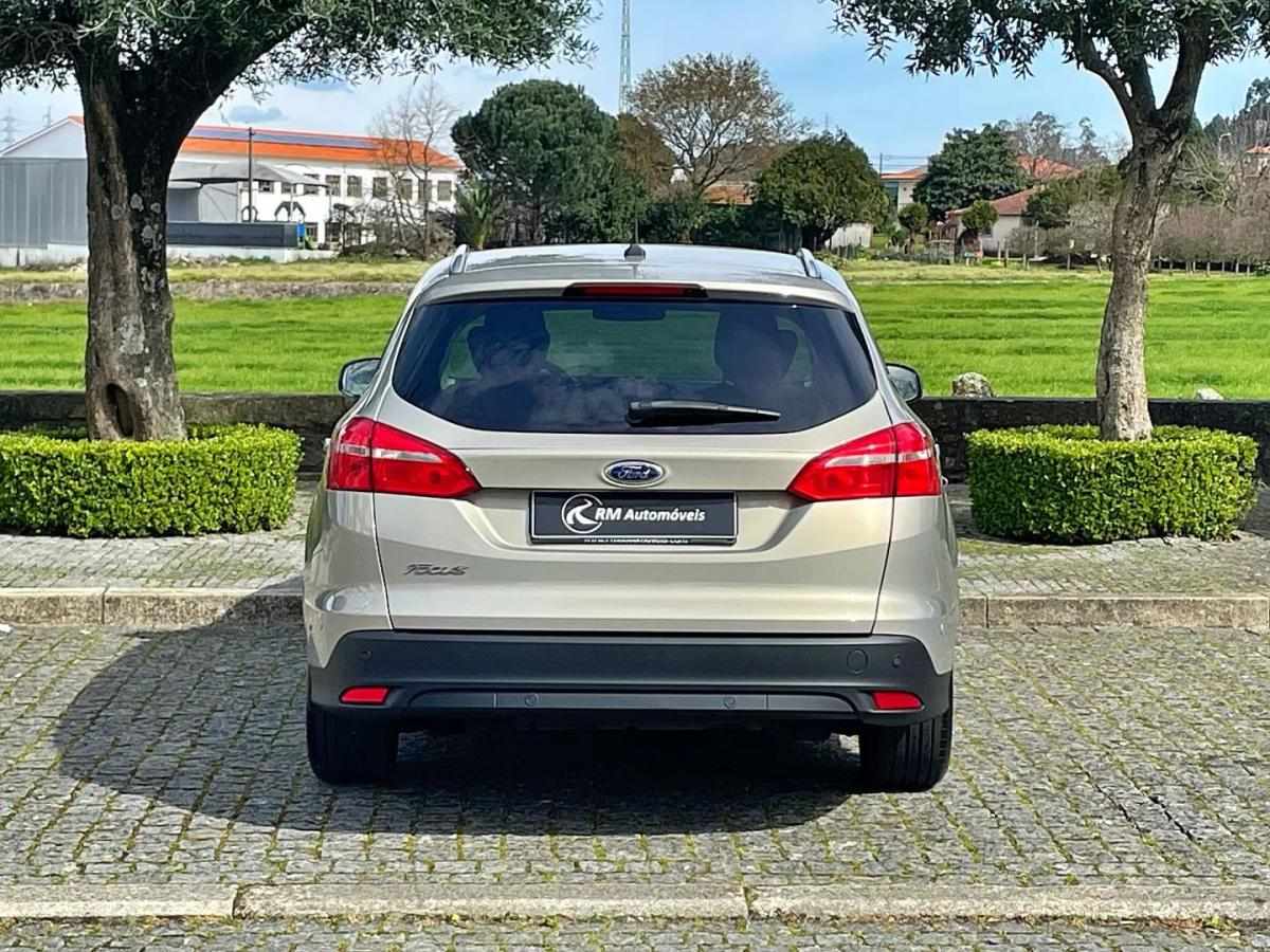 ford-focus-sw-2017-diesel-1499cc