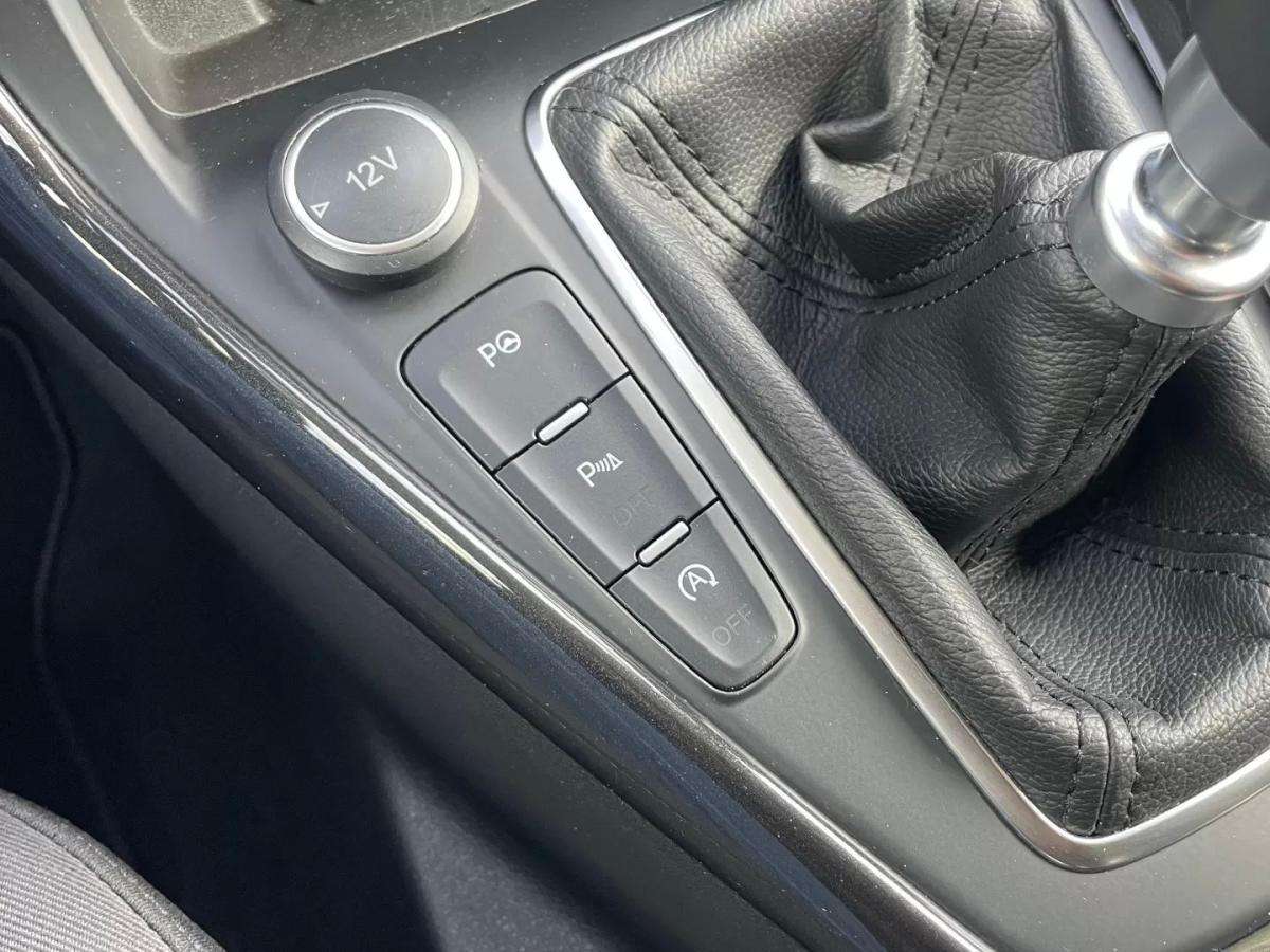 ford-focus-sw-2017-diesel-1499cc
