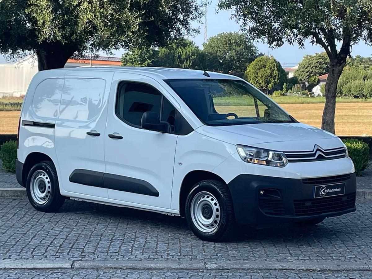 citroen-berlingo-2021-diesel-1499cc