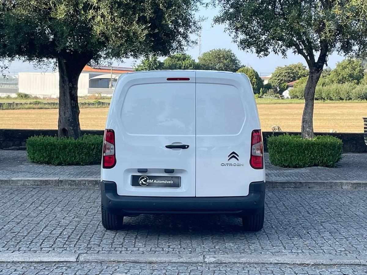 citroen-berlingo-2021-diesel-1499cc