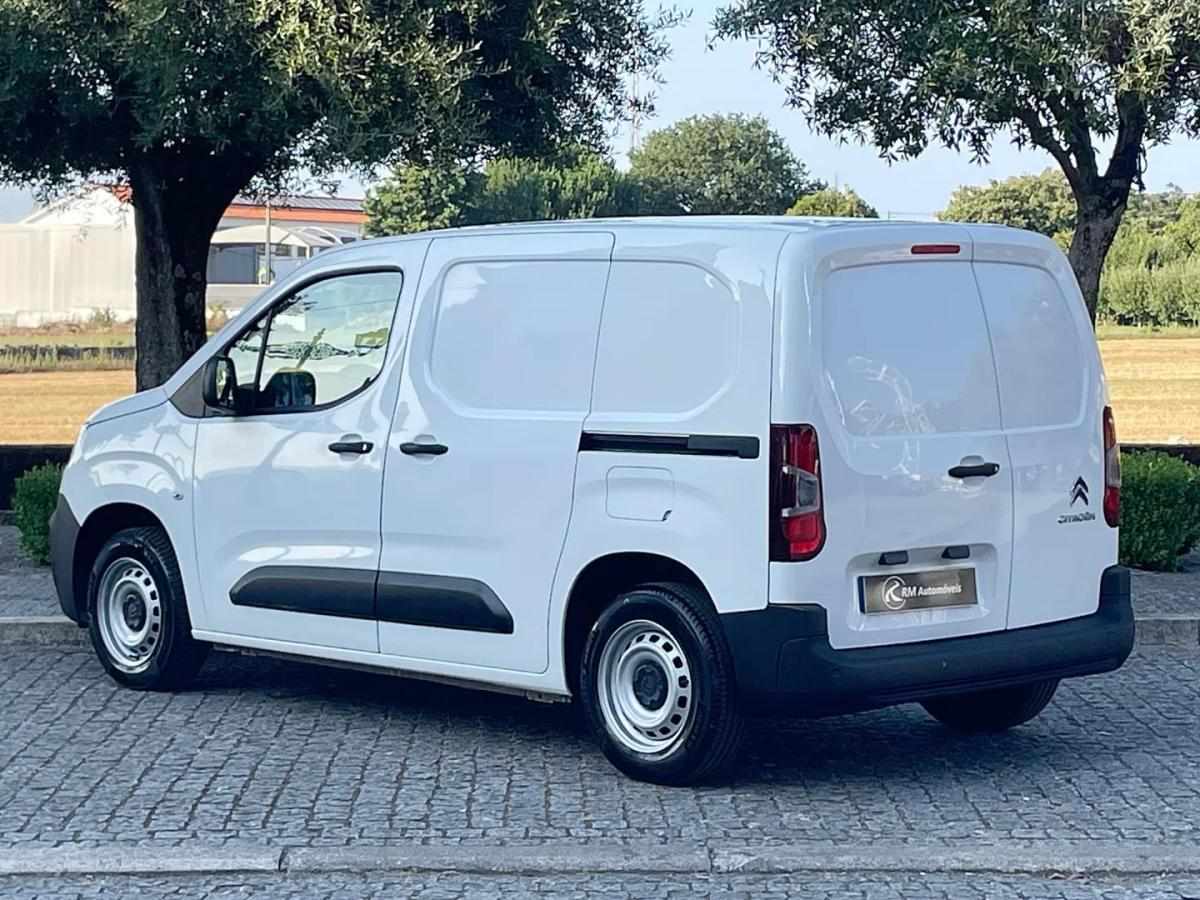 citroen-berlingo-2021-diesel-1499cc