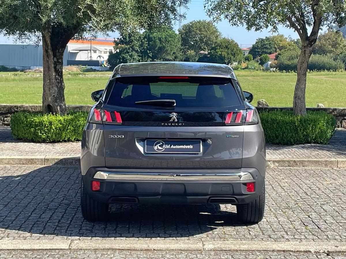 peugeot-3008-2022-hibrido-1598cc