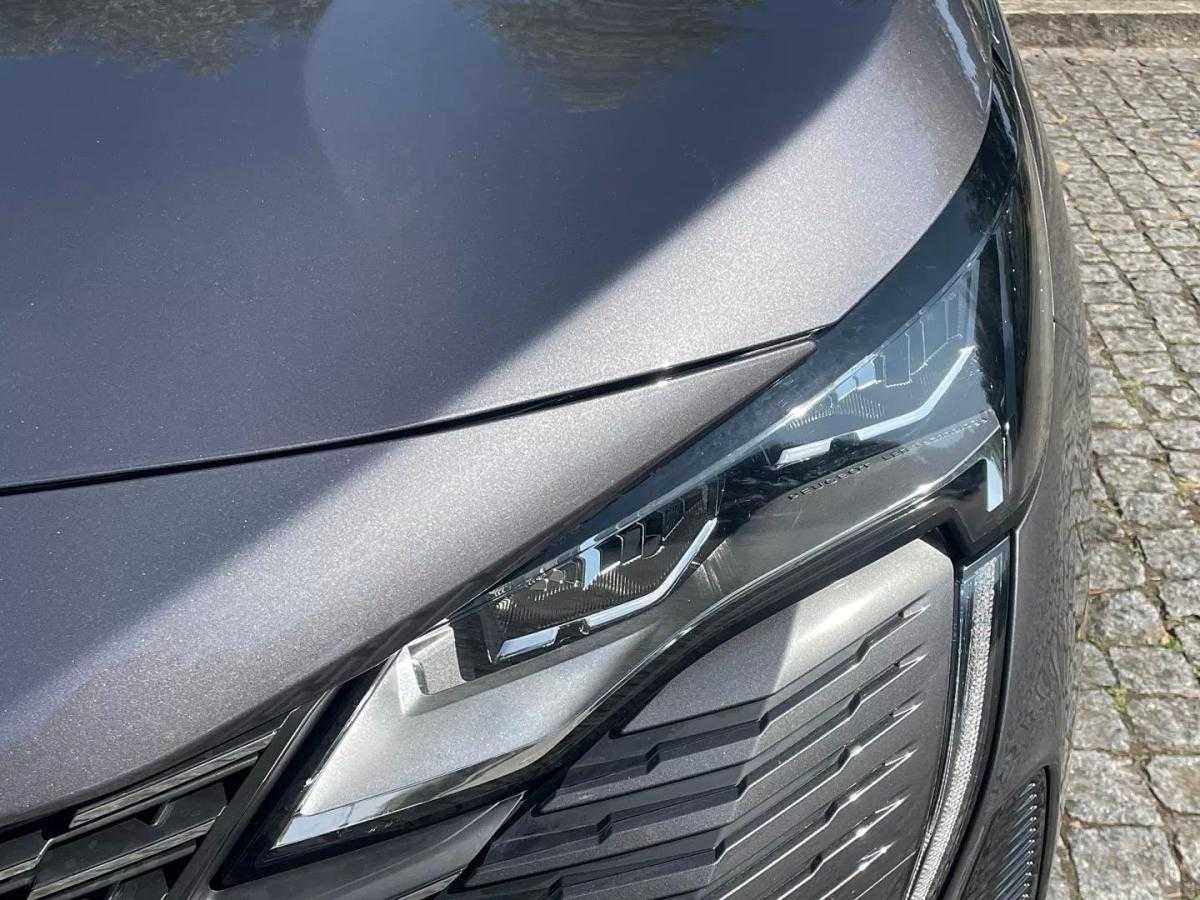 peugeot-3008-2022-hibrido-1598cc