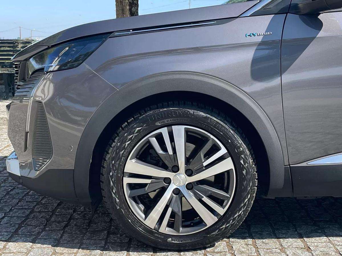 peugeot-3008-2022-hibrido-1598cc