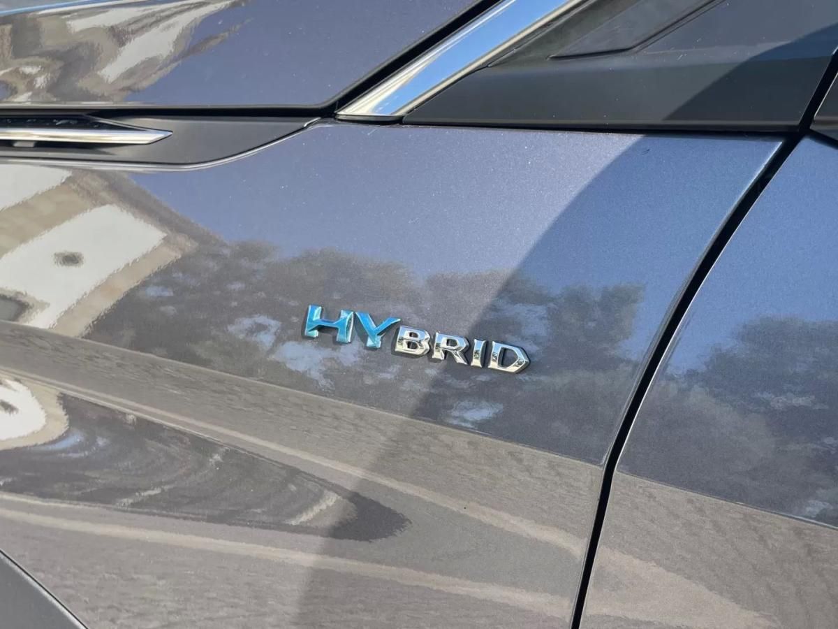 peugeot-3008-2022-hibrido-1598cc