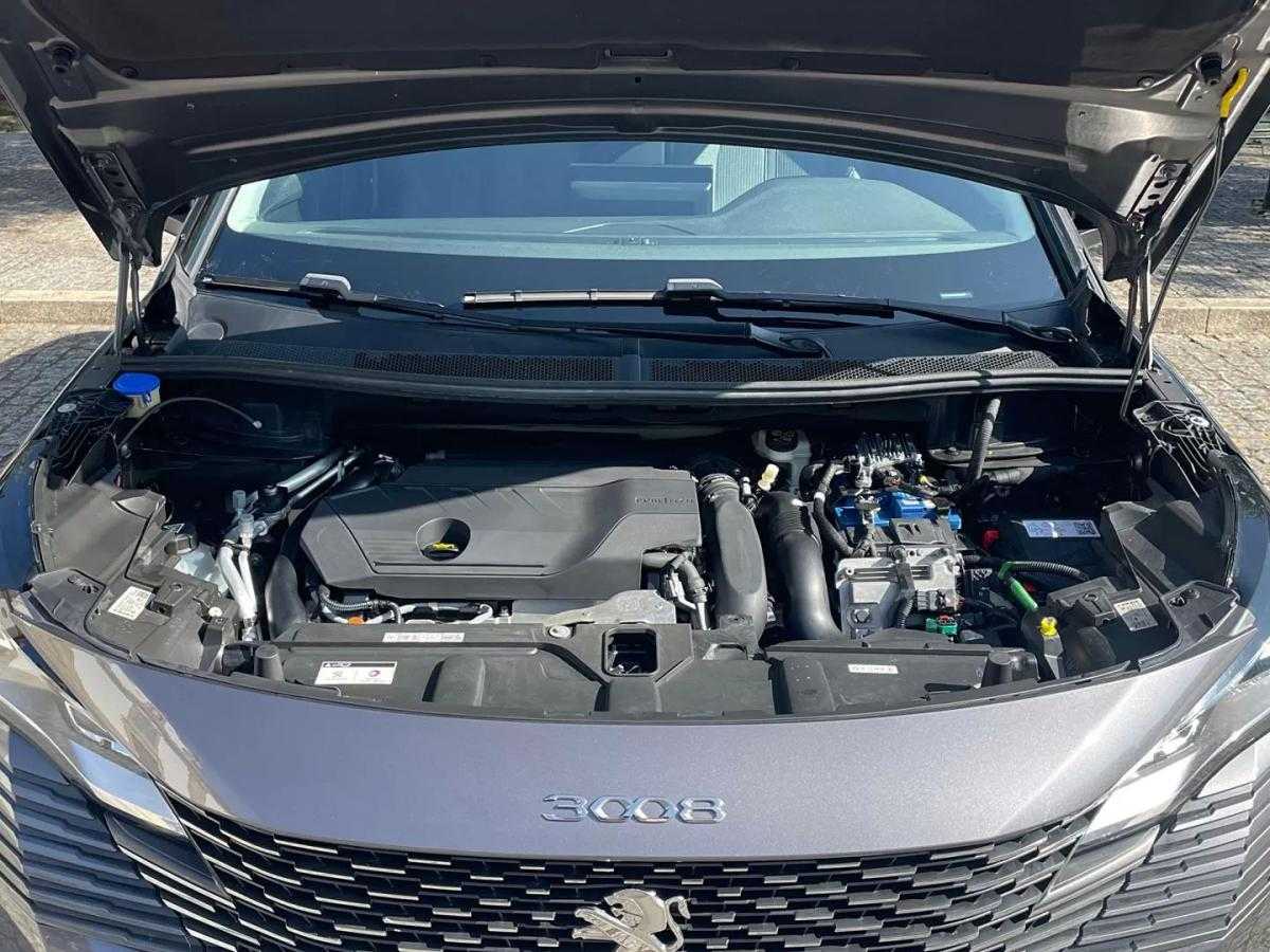 peugeot-3008-2022-hibrido-1598cc