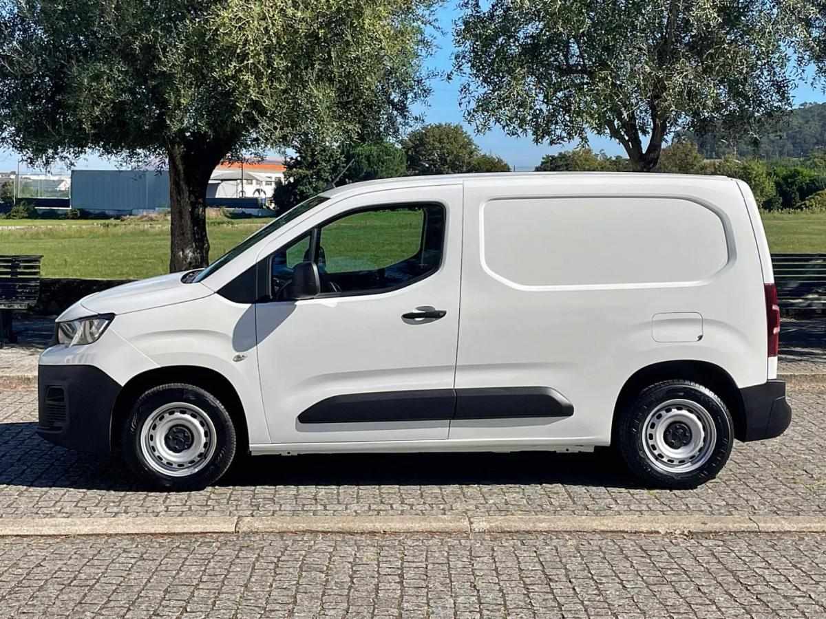 peugeot-partner-2021-diesel-1499cc