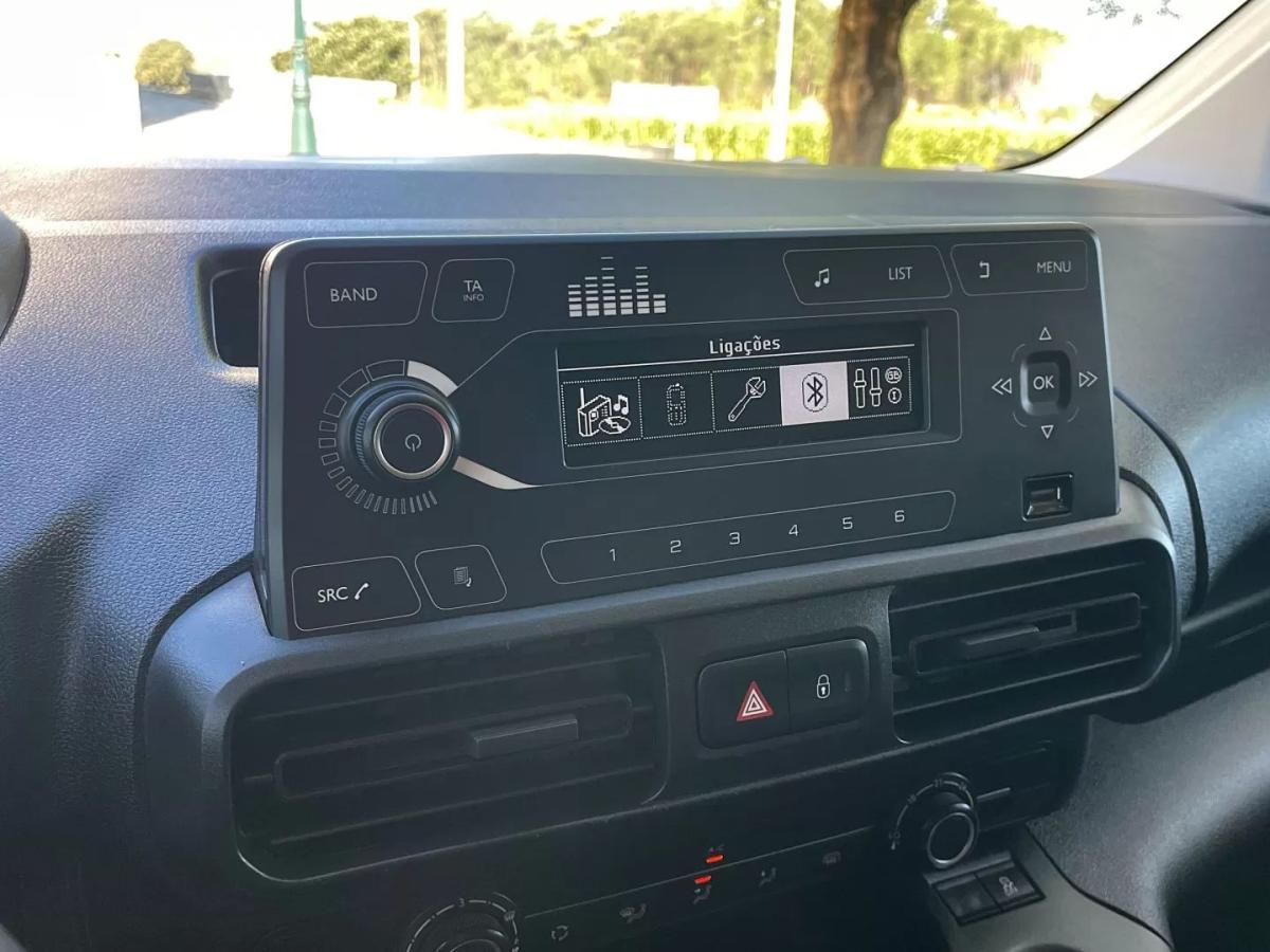 peugeot-partner-2021-diesel-1499cc