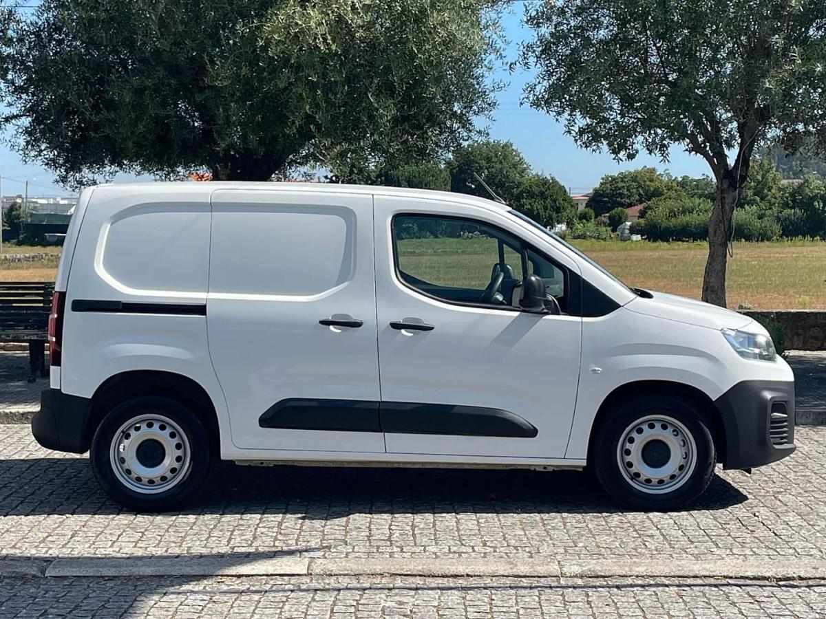 citroen-berlingo-2020-diesel-1499cc