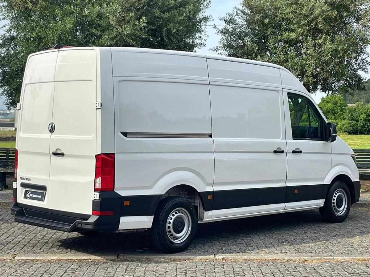 volkswagen-crafter-2022-diesel-1968cc