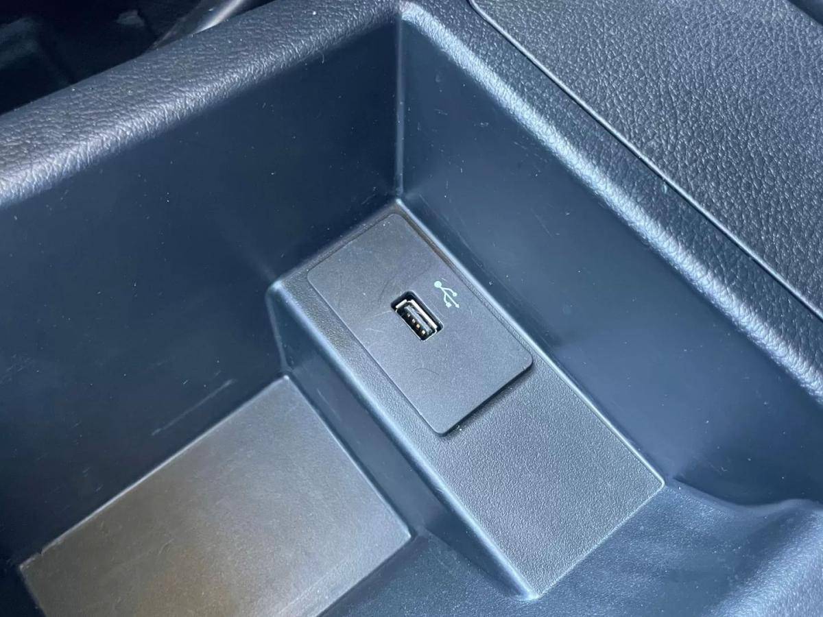 ford-transit-connect-2018-diesel-1499cc