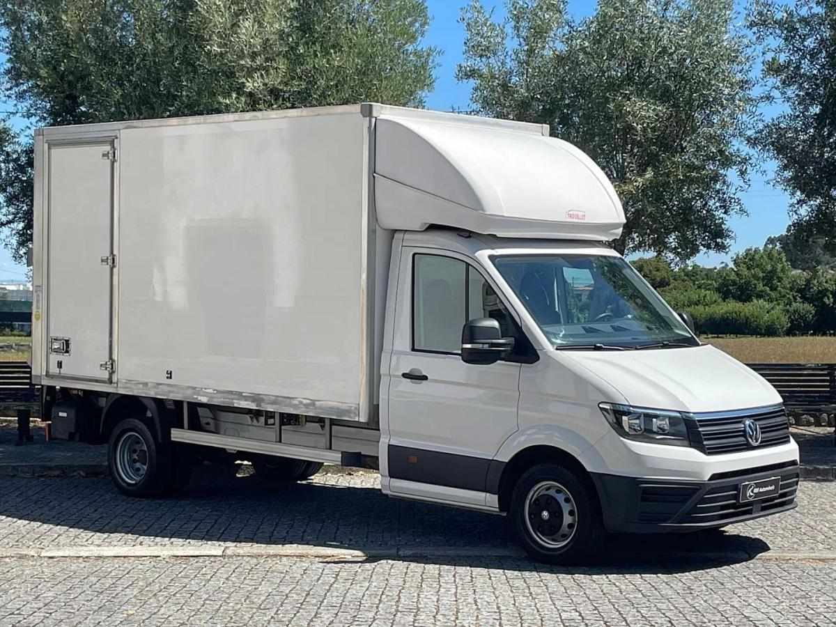 volkswagen-crafter-2022-diesel-1968cc