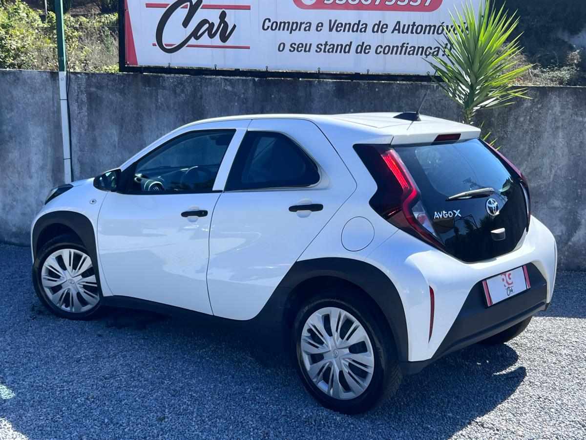toyota-aygo-x-1-0-vvt-i-2023-gasolina-998cc