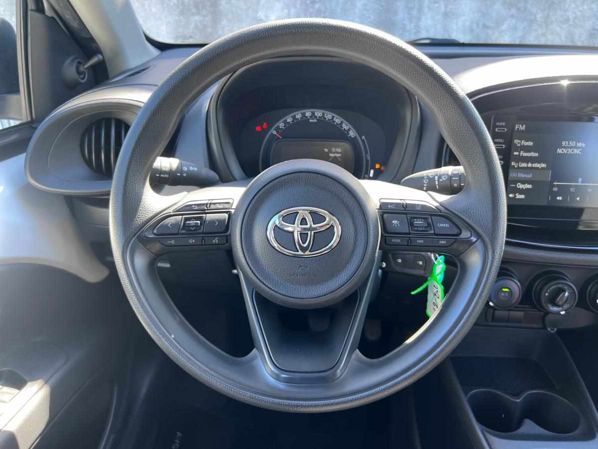 toyota-aygo-x-1-0-vvt-i-2023-gasolina-998cc