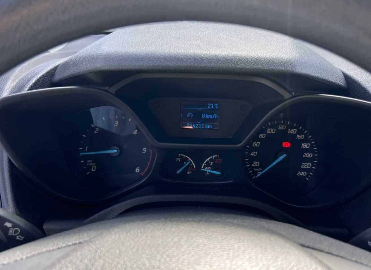 ford-transit-connect-1-6-tdci-2015-diesel-1560cc