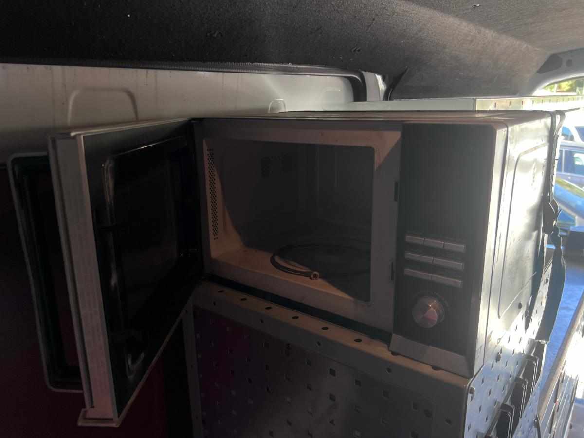 ford-transit-2-0-ecoblue-2021-diesel-1997cc