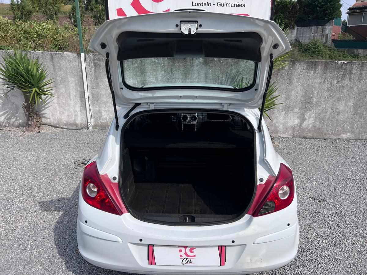 opel-corsa-1-3-cdti-2010-diesel-1248cc