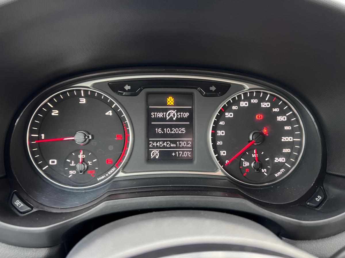audi-a1-1-6-tdi-2011-diesel-1598cc