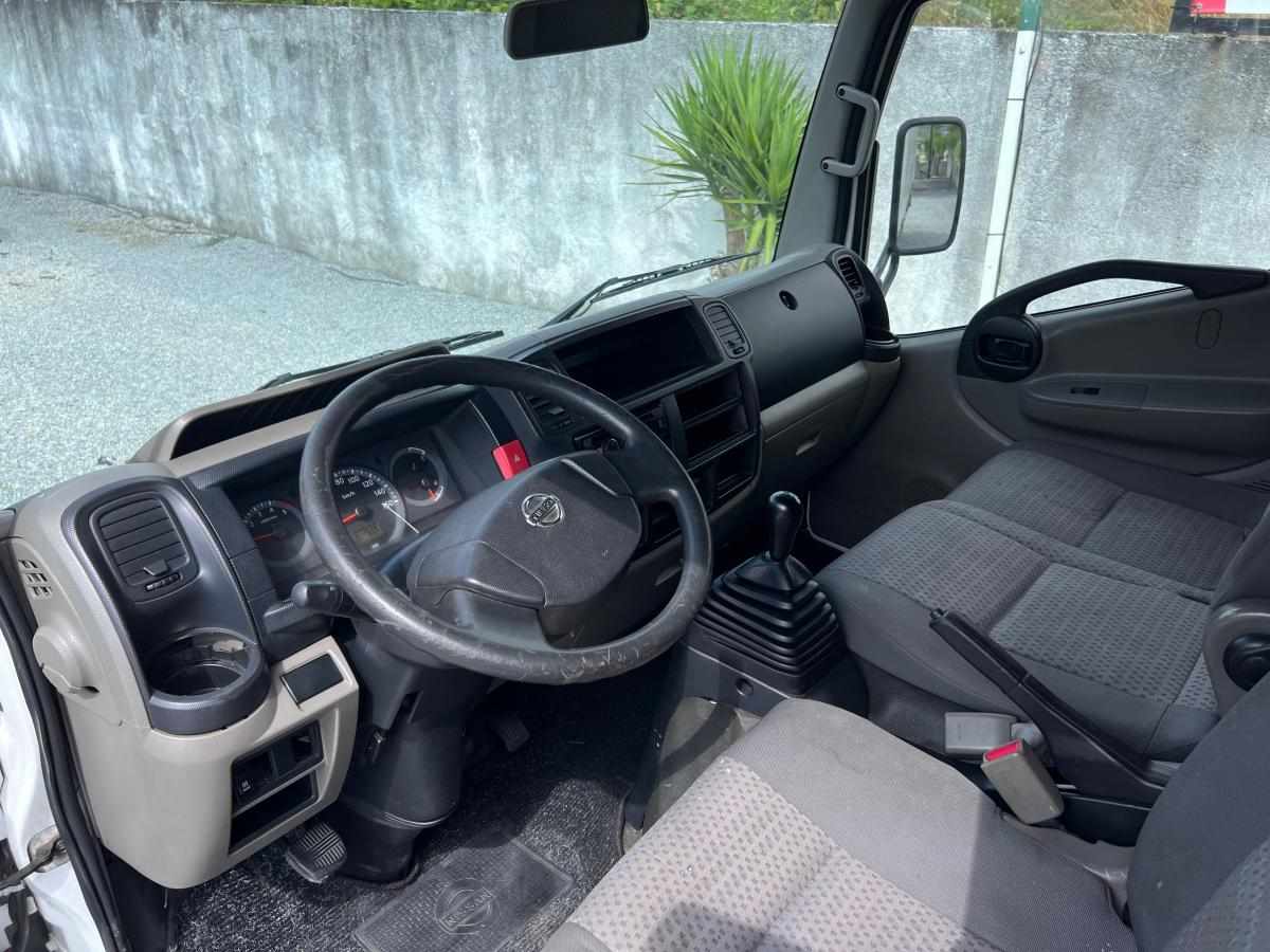 nissan-cabstar-35-13-3-0td-2007-diesel-2953cc