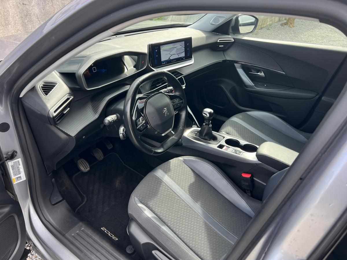 peugeot-2008-1-2-puretech-2019-gasolina-1199cc