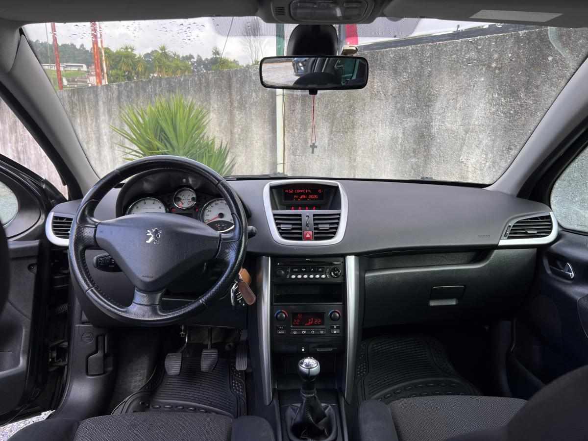 peugeot-207-1-4-vti-2009-gasolina-1397cc