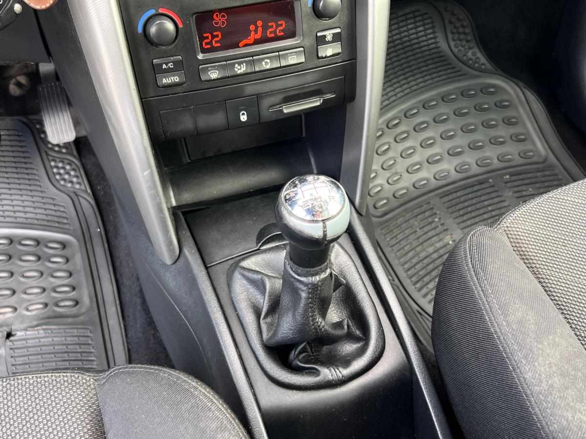 peugeot-207-1-4-vti-2009-gasolina-1397cc