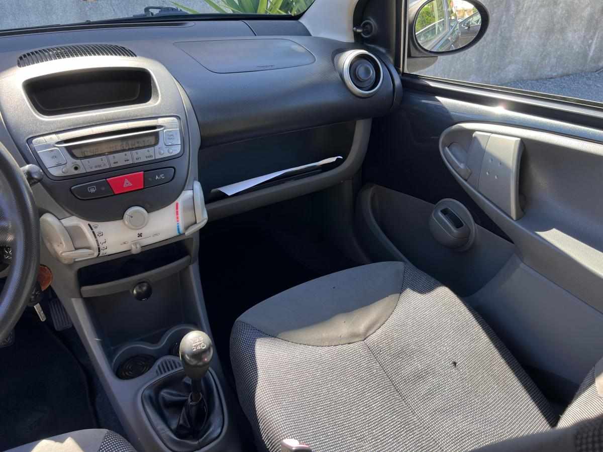peugeot-107-1-0-2007-gasolina-998cc