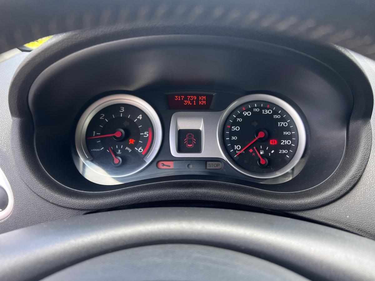 renault-clio-1-5-dci-2007-diesel-1461cc