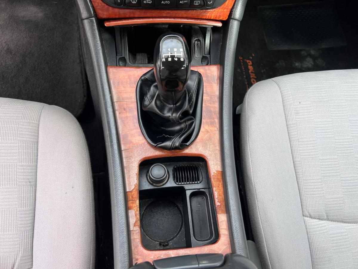 mercedes-benz-classe-c-c-200-cdi-2002-diesel-2148cc