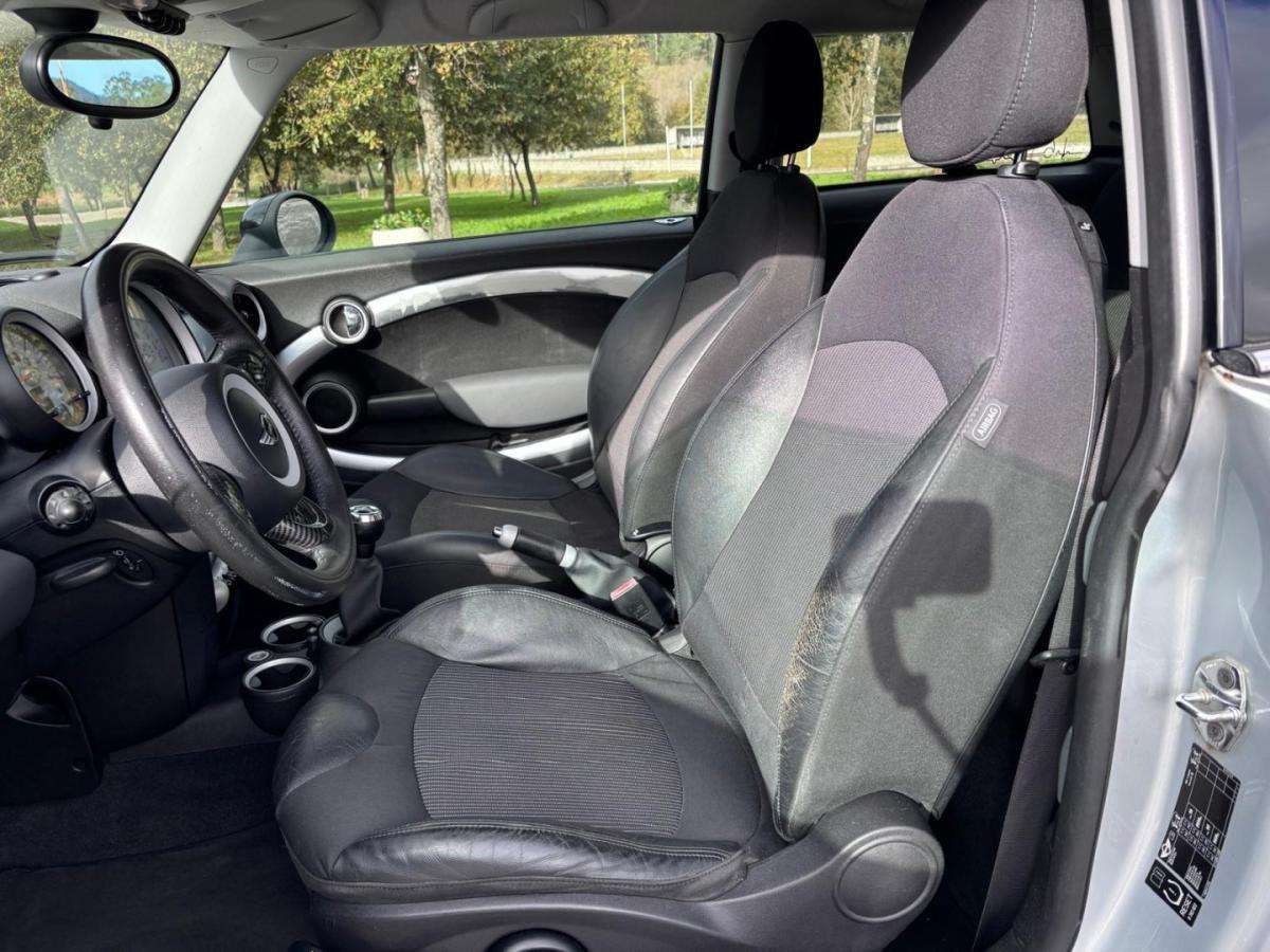 mini-cooper-2009-gasolina-1598cc